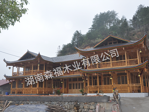 湖南森福木業(yè)有限公司,木結(jié)構(gòu)別墅建造及制作,木涼亭建造及制作,木棧道建造及制作 湖南森福木業(yè)有限公司,木結(jié)構(gòu)別墅建造及制作,木涼亭建造及制作,木棧道建造及制作